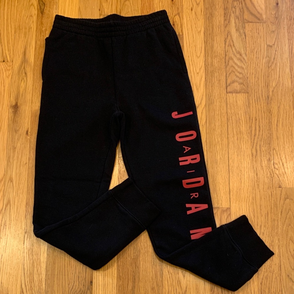 Nike Air Jordan Fleece Joggers Kids LARGE size 12-13 years